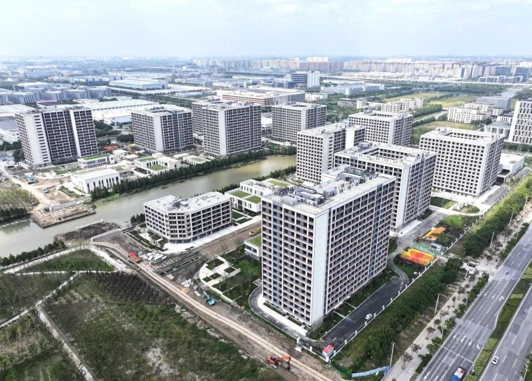 j9九游会集团保租房再上新，奕家·江山路宿舍型公寓交付